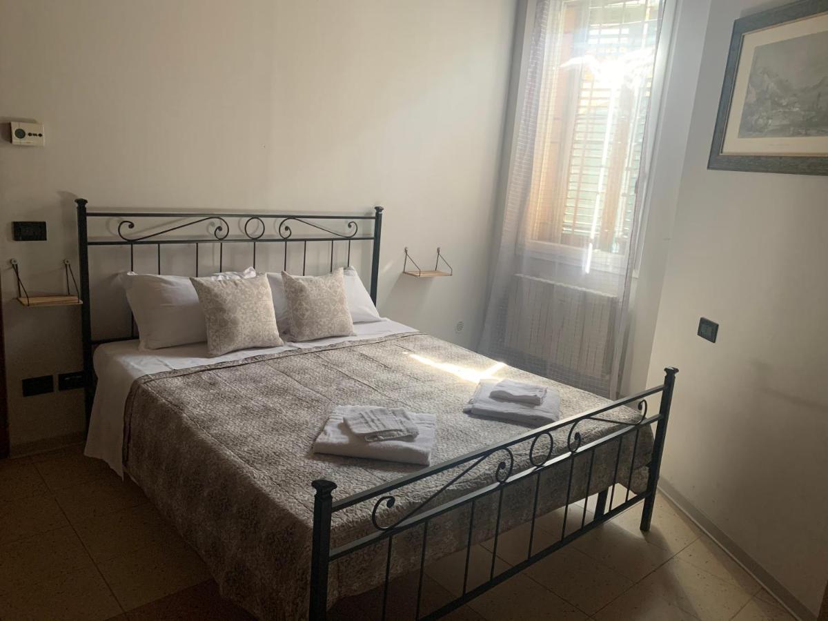 Le Stanze Sul Po Bed and Breakfast Ferrara Exterior foto